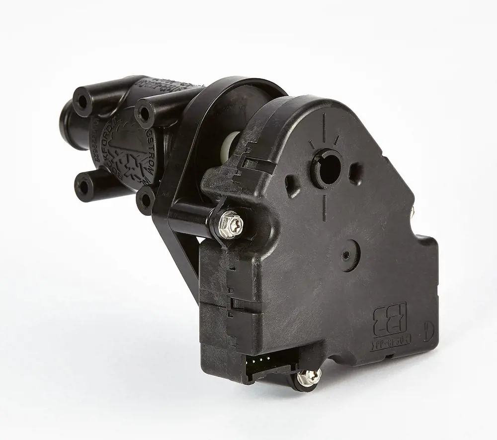 入手困難‼️】フィラ × ピアチェンツァ 110周年記念テラベラジャケット S