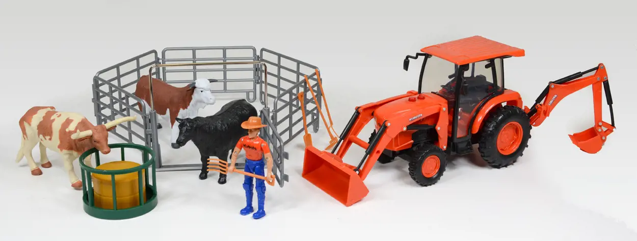 Image 2 for #77700-08697 1:18 Kubota L6060 Tractor w/ Ranch Cows Playset