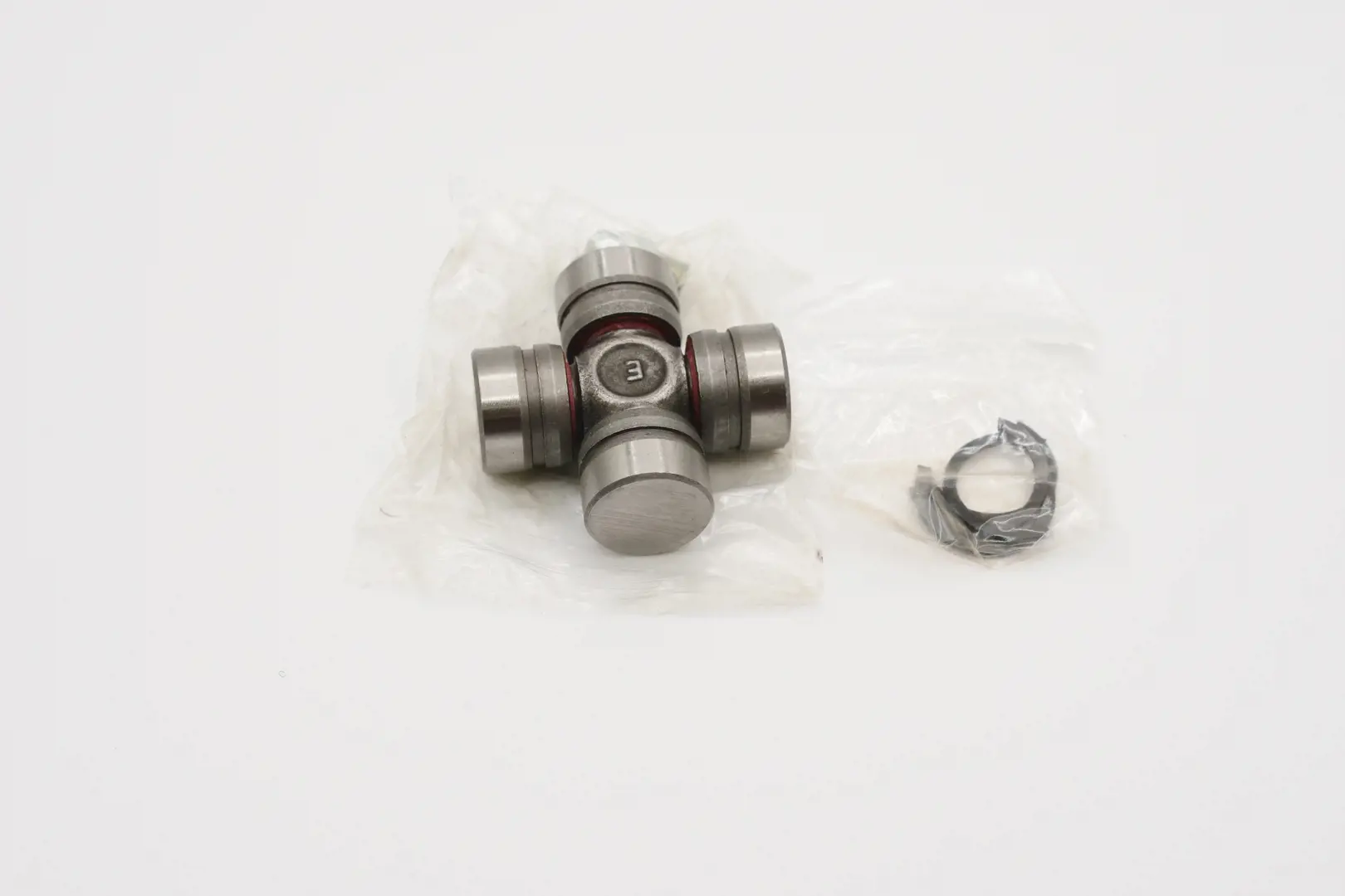 Image 1 for #70060-01020 KIT, U-JOINT  (M