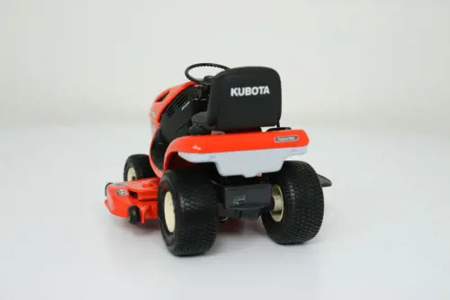 Image 4 for #70000-00356 Kubota T1870 Riding Mower - 1:24th Scale