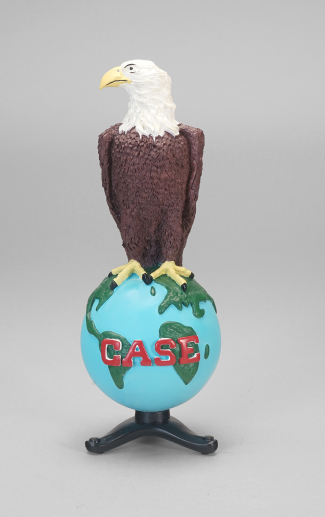 SpecCast #ZJD 1882 8 Inch Case Old Abe Eagle On Globe With Display Stand