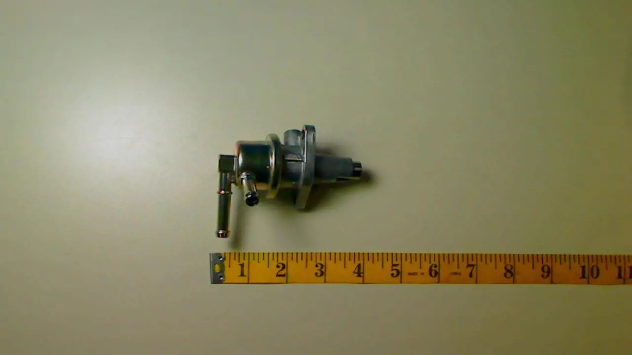 Image 5 for #17121-52033 ASSY PUMP,FUEL