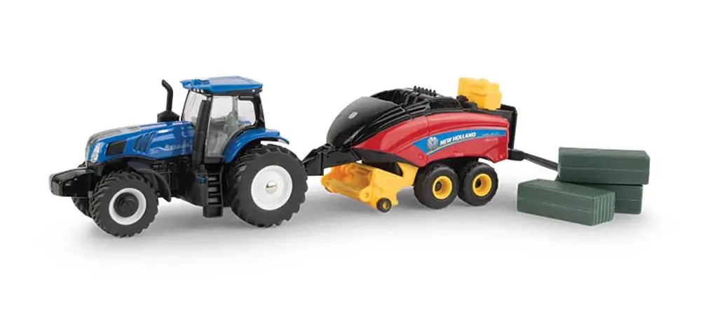 Image 2 for #ERT13948 1:64 New Holland T8.380 Tractor w/ Square Baler