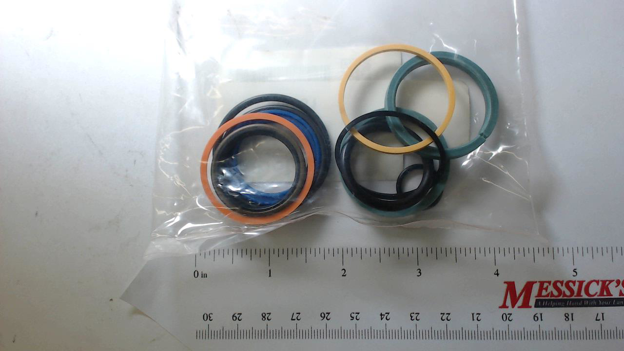 Kubota 7553663600 SEAL KIT