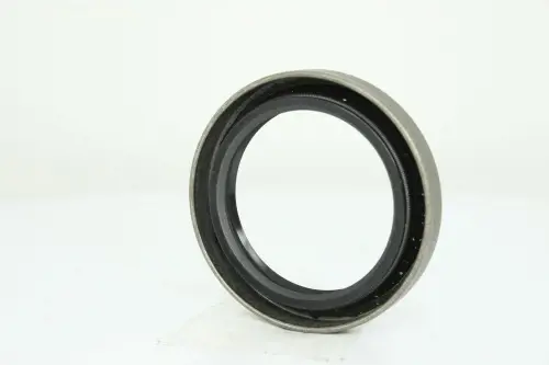 Image 10 for #225615 17270 OIL SEAL