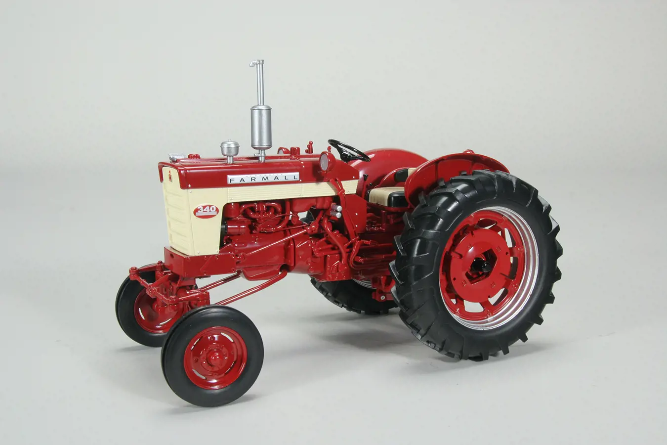 Image 1 for #ZJD1769 1:16 Farmall 340 Wide Front Tractor
