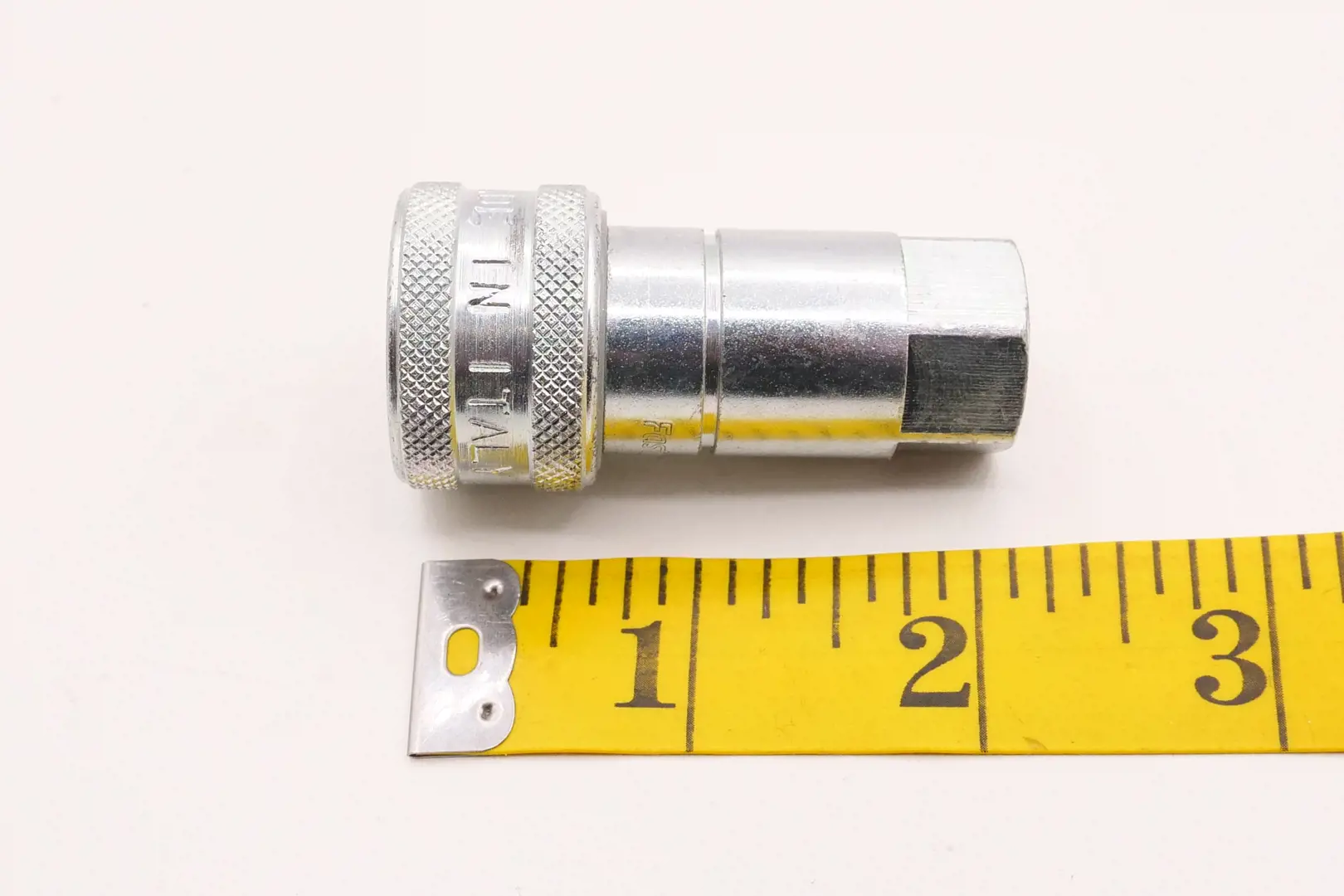LSQ 1/4″ NPT Kubota 7J612-66323 Quick Disconnect Hydraulic Coupler Set With Dust Caps