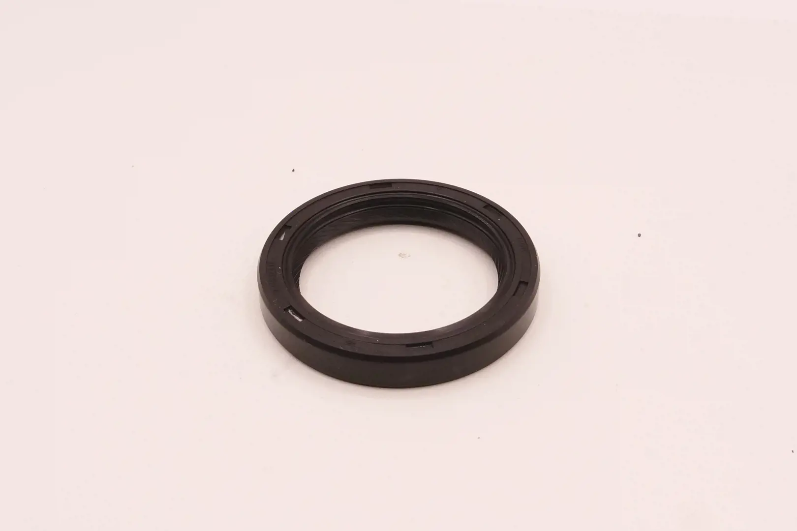 Image 2 for #15877-04140 OIL SEAL
