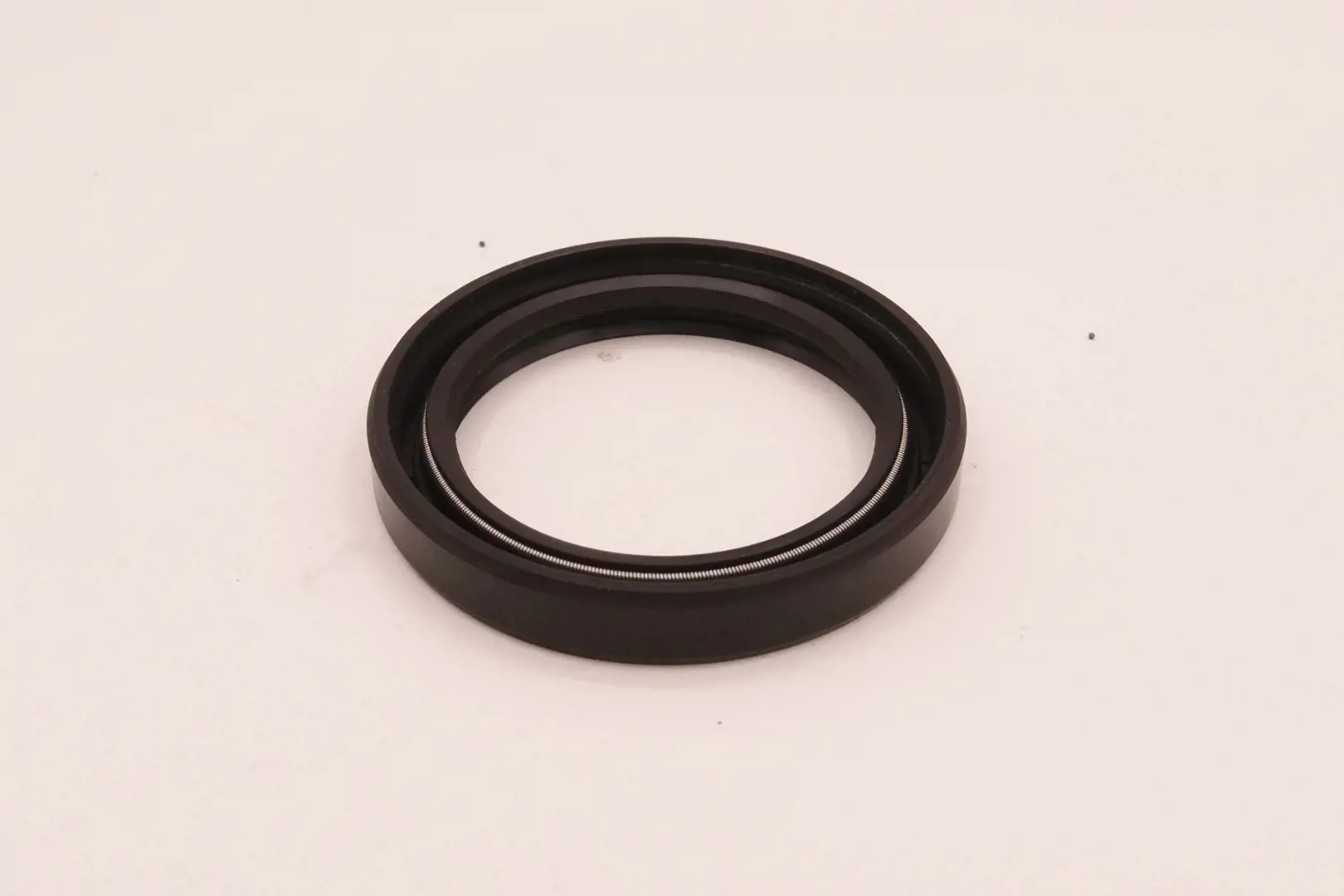 Image 1 for #15877-04140 OIL SEAL