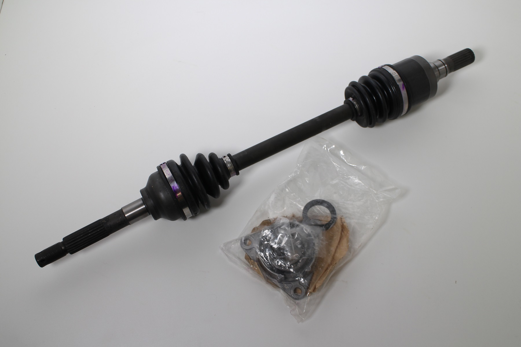 Kubota K756115303 ASSY SHAFT,DRIVE