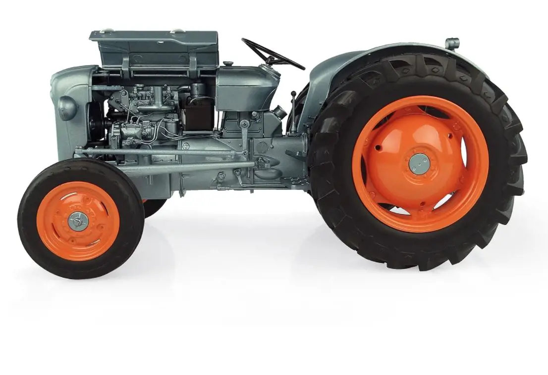 Image 2 for #UH5315 1:16 Fordson Dexta - 60th Anniversary Launch Edition (1957)