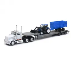 New-Ray Toys #16153 1:43 Kenworth Lowboy w/ New Holland Tractor & Forage Wagon