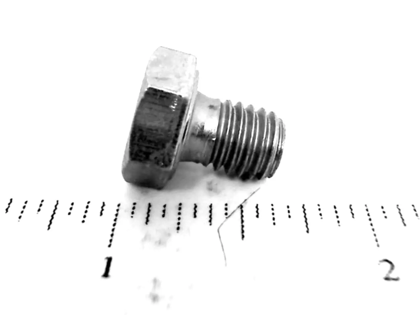 Image 1 for #16042931 SCREW