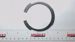 New Holland RETAING RING Part #9824626