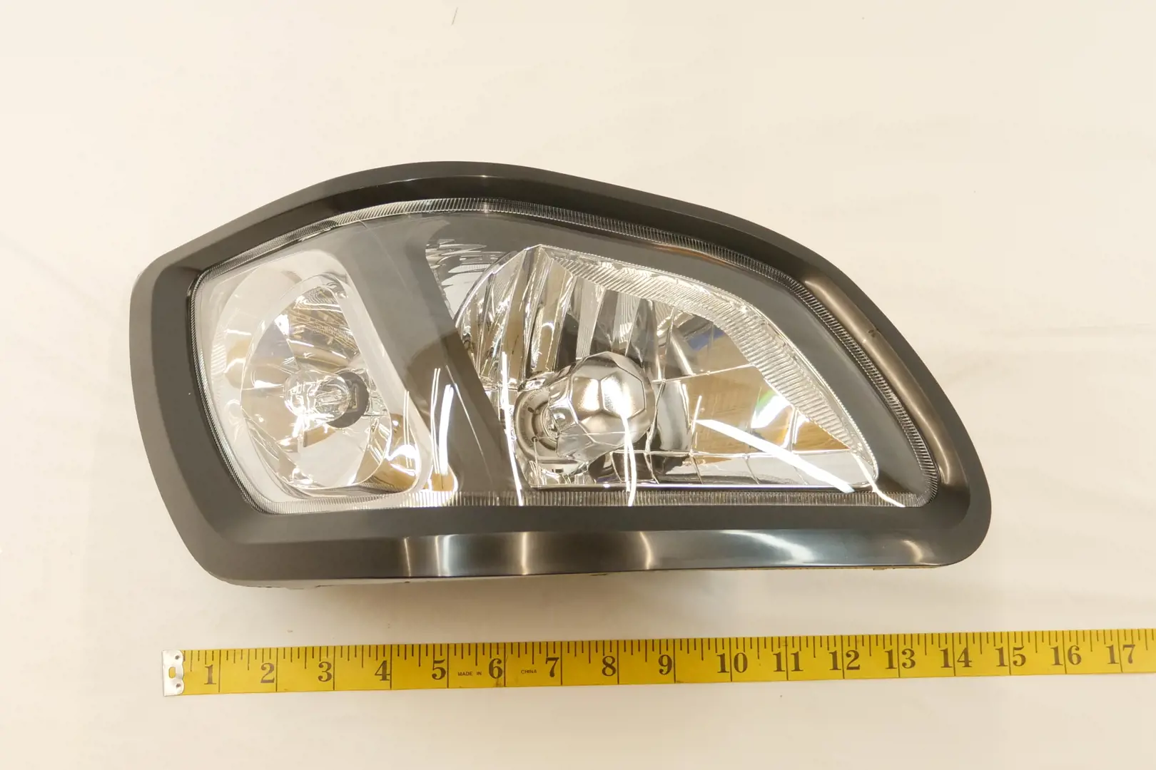Image 3 for #3C081-75713 ASSY LAMP, HEAD