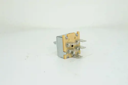 New Holland Switch Part # 84156865 - New Holland Rochester