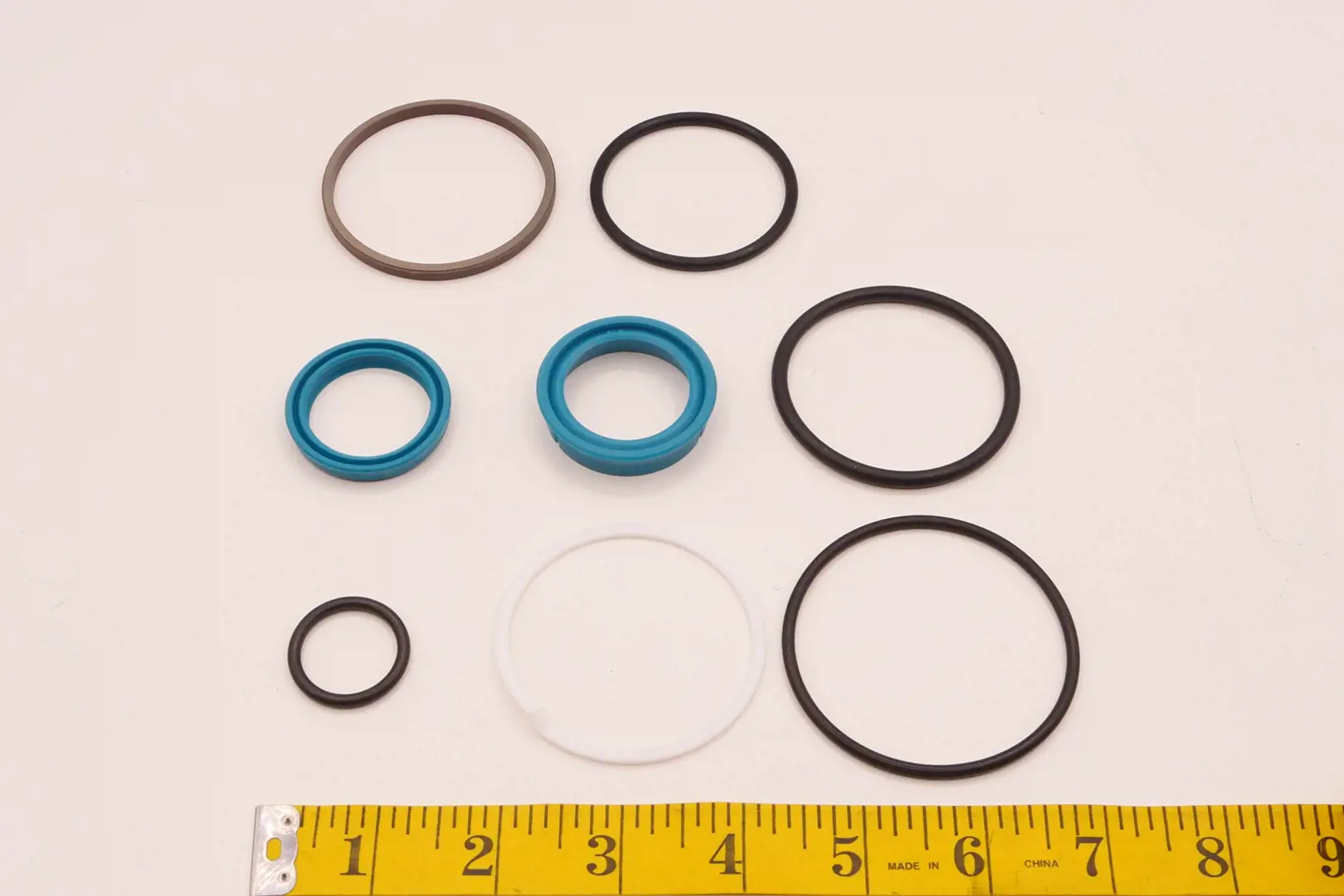 Image 2 for #75598-13302 SEAL KIT